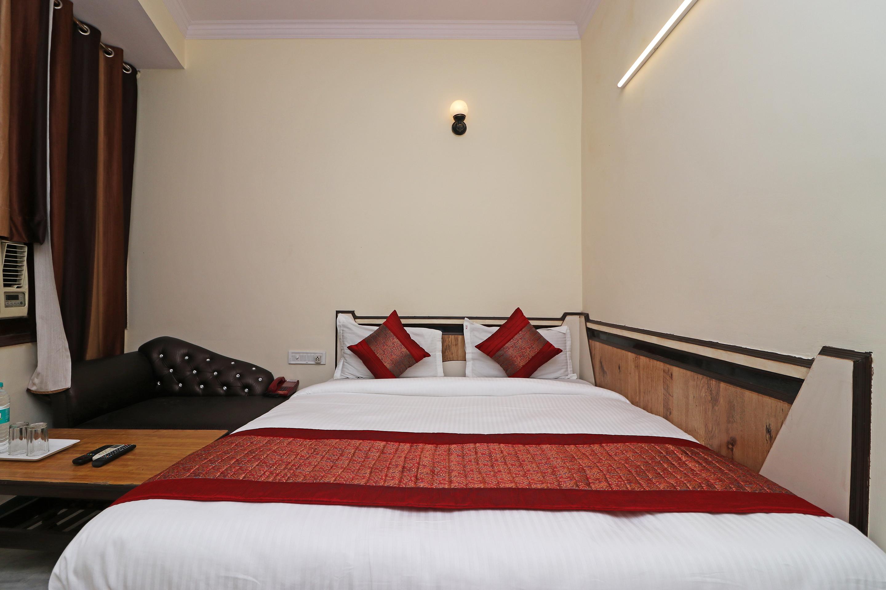 Adb Rooms Hotel Silver Shine Neu-Delhi Exterior foto